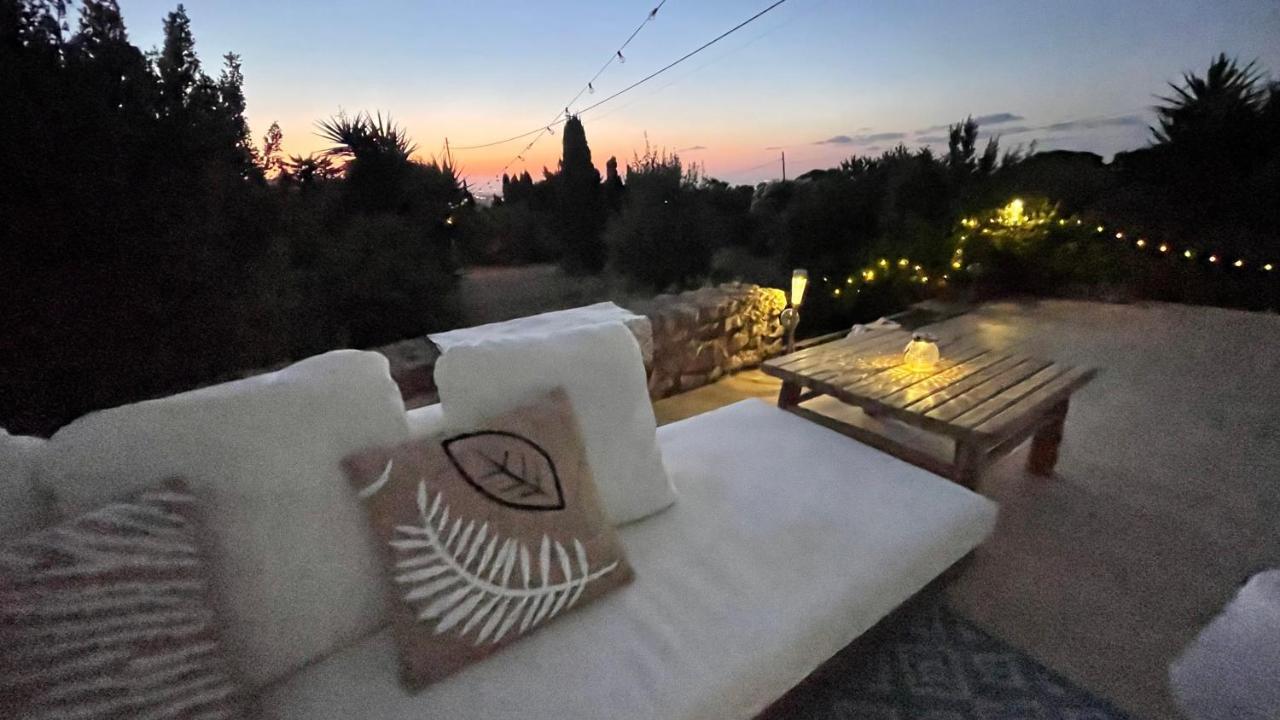 Spacious Villa With Private Pool In Serene Countryside Los Belones Luaran gambar